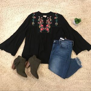 Loft floral bell sleeve long sleeve shirt top